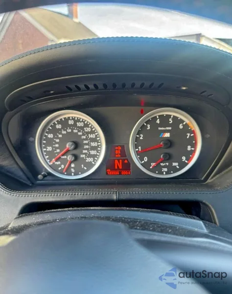 2010 BMW M6 z USA, uszkodzony, nr VIN WBSEK9C58ACY80384